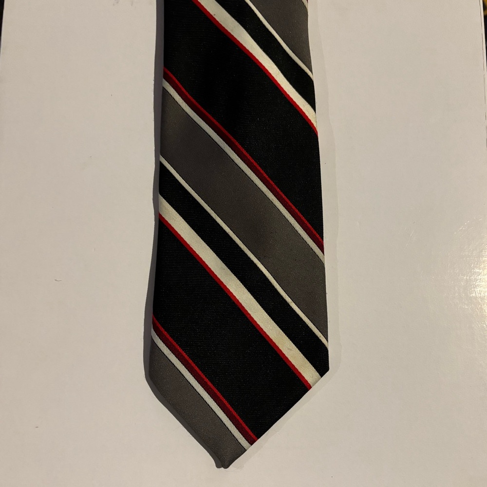 John Frederics polyester tie